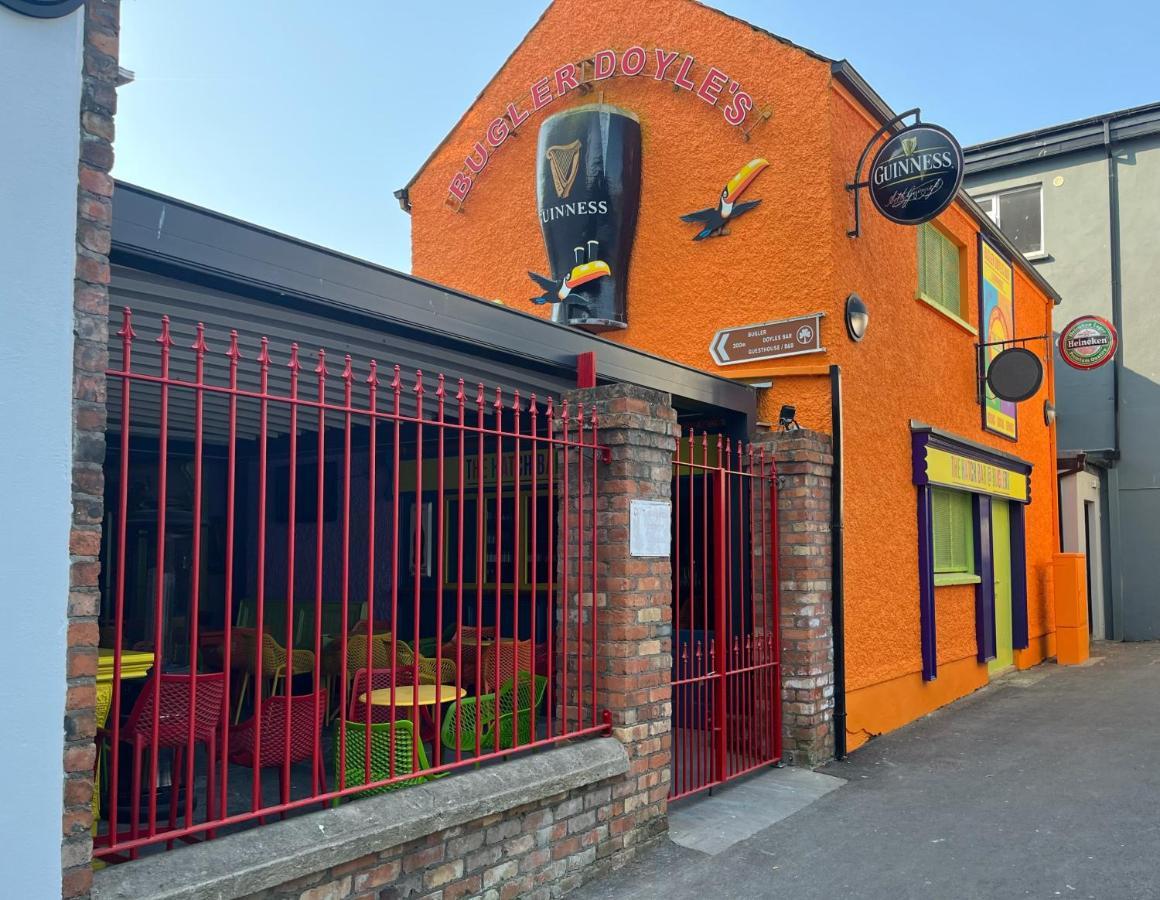 Bugler Doyles Bar & Townhouse Hotel Wexford Bagian luar foto